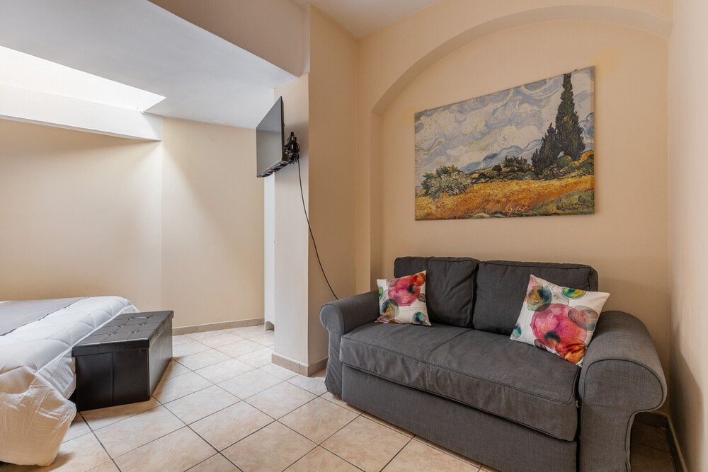 Massarenti 31 Modern Duplex by Wonderful Italy Bologna Vrbo