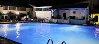 バダラ・パーク・ホテル