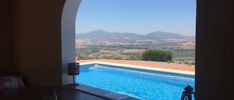 Utomhuspool