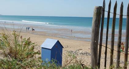 Gîte des dolmens beaches and O'gliss park 5 mn away