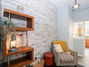 Interior - Molly's Place (Bournemouth)