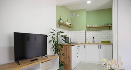 Victoria Apartment