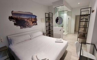 Minibar, wifi gratis, ropa de cama