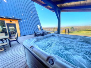 Terrace/patio - Luxury 4 Bedroom A-Frame with Hot Tub (Millersburg)