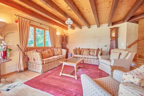 Fireplace - Family chalet overlooking the Midi Teeth (Champéry)