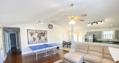 Kid friendly with playset and pingpong! Central and safe location!