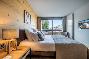 2 chambres, fer et planche Ă repasser, draps fournis
