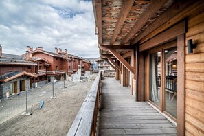 Terrace/patio - Cervino - Modern apartment in Courchevel Moriond (Courchevel)