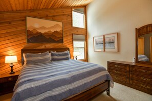 2 bedrooms, Internet, bed sheets