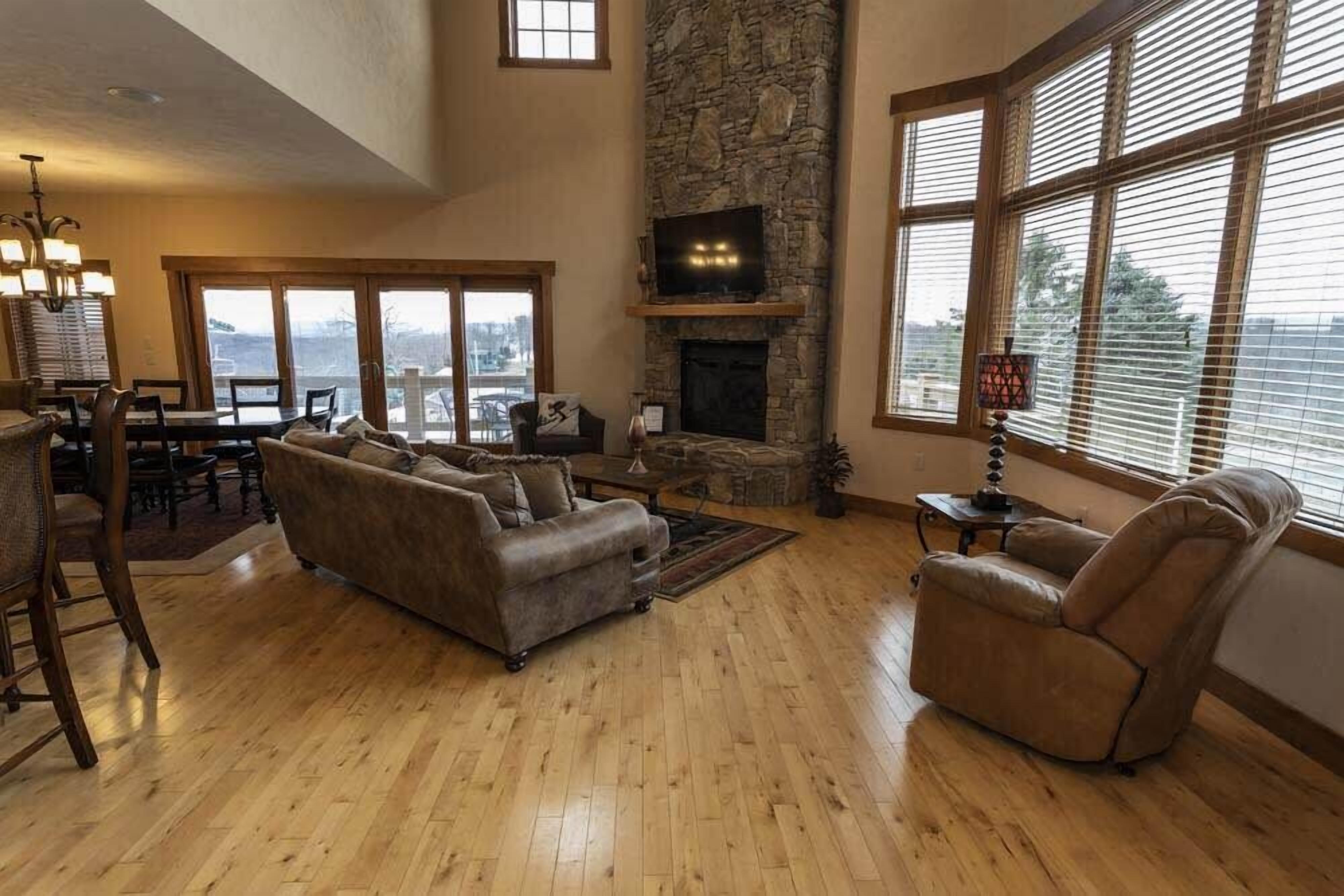 Luxury Townhome on the Slopes! - 524 Southwind