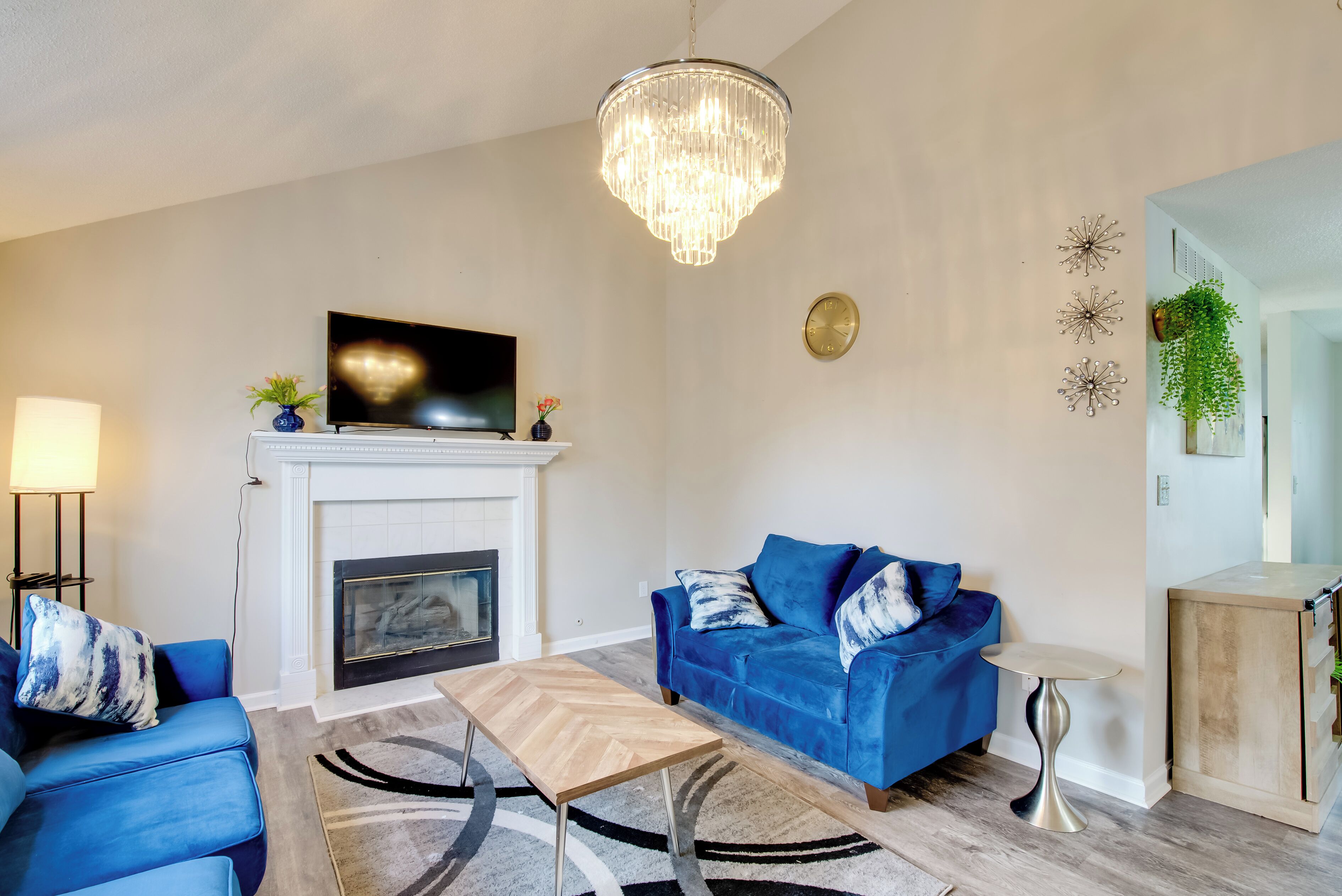Powder Springs Getaway - Patio & Lake Access!
