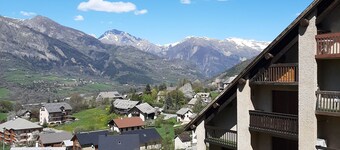 Les Campanules - One Bedroom Apartment, Sleeps 4