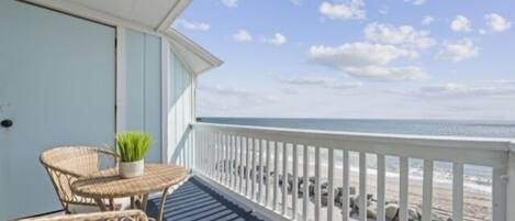 Condo, 1 Bedroom | Property grounds