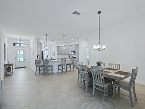 Dining - 3/2 IN RICHMOND, CLOSE TO BROWNWOOD AND MORE! (The Villages)