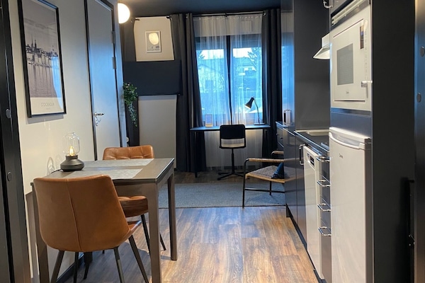 Comfort Double Room Single Use | Laptop workspace, blackout curtains, soundproofing, iron/ironing board