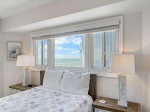 1 bedroom, free WiFi - A Beach Dream 1 Bedroom Condo by RedAwning (Carolina Beach)