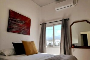 2 bedrooms, free WiFi, bed sheets