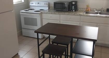 The Van Zant House Studio (Skynyrd)|Queen}Futon|Full Kitchen