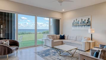 Fernseher, Tischfußball