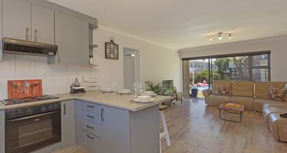 3 Bedroom Holiday Home in Royal Ascot Estate Cape Town