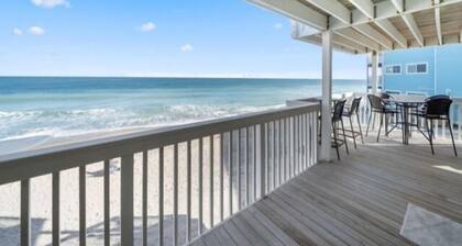Turtle Cove 2 Bedroom Condo by RedAwning