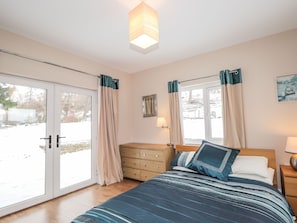 5 bedrooms, individually decorated, individually furnished, free WiFi - The Larches (Kingussie)