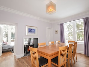 Dining - The Larches (Kingussie)