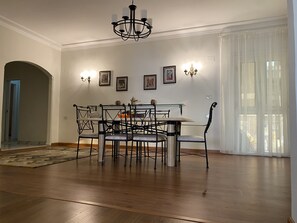 Apartament | Servei de restauració