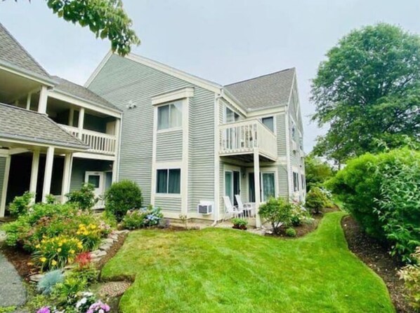 Exterior - Stylish 2nd floor Ocean Edge condo (Brewster)