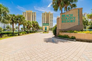 Property grounds - Spring 26 Values! Updated|Luxury|GulfFront|Penthouse|Huge (Perdido Key)