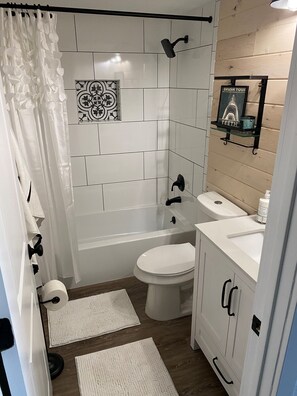 Shower, towels