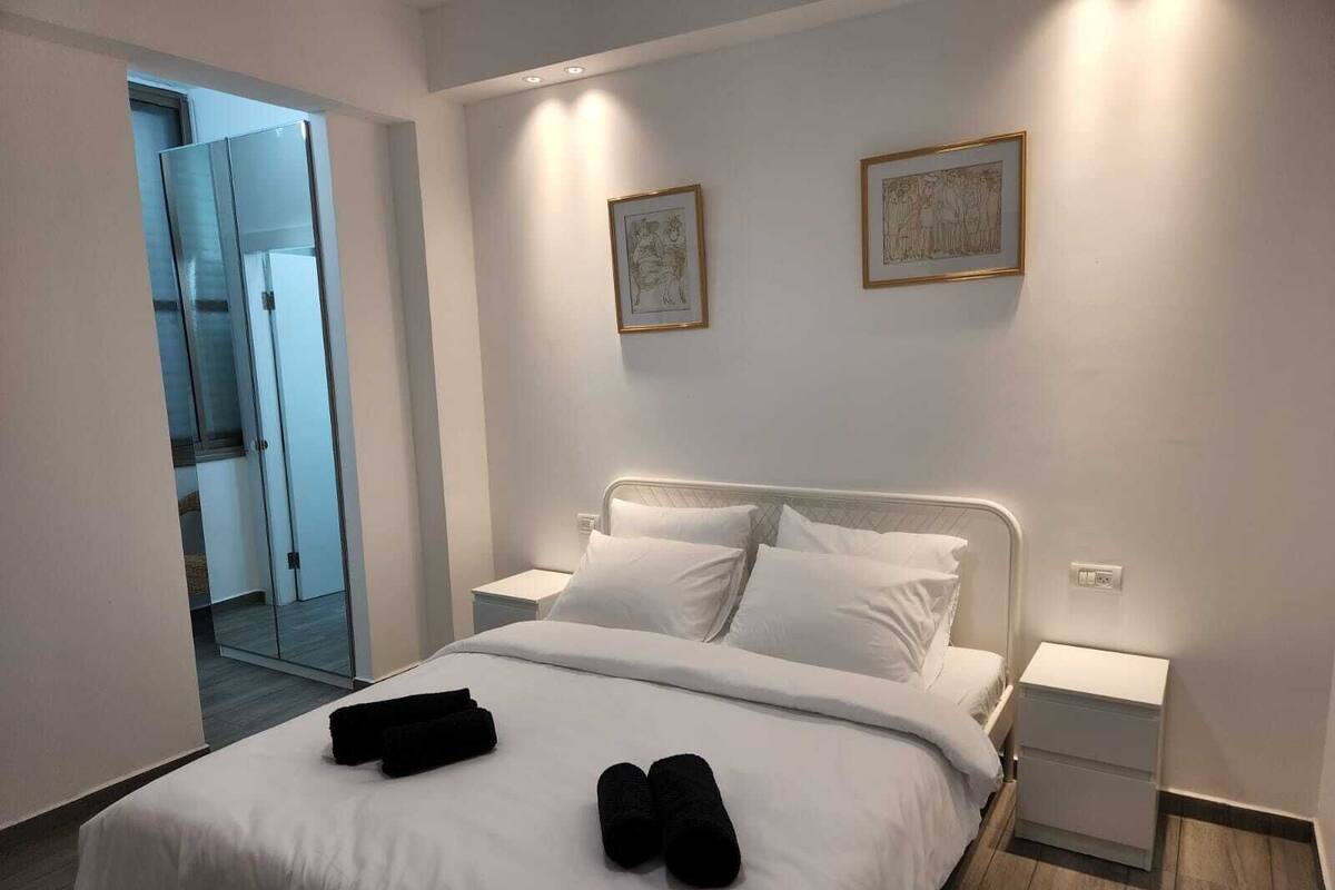 1 bedroom, iron/ironing board, free WiFi