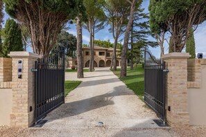 Villa | 4 Schlafzimmer