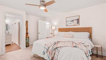 3 bedrooms, iron/ironing board, free WiFi, bed sheets