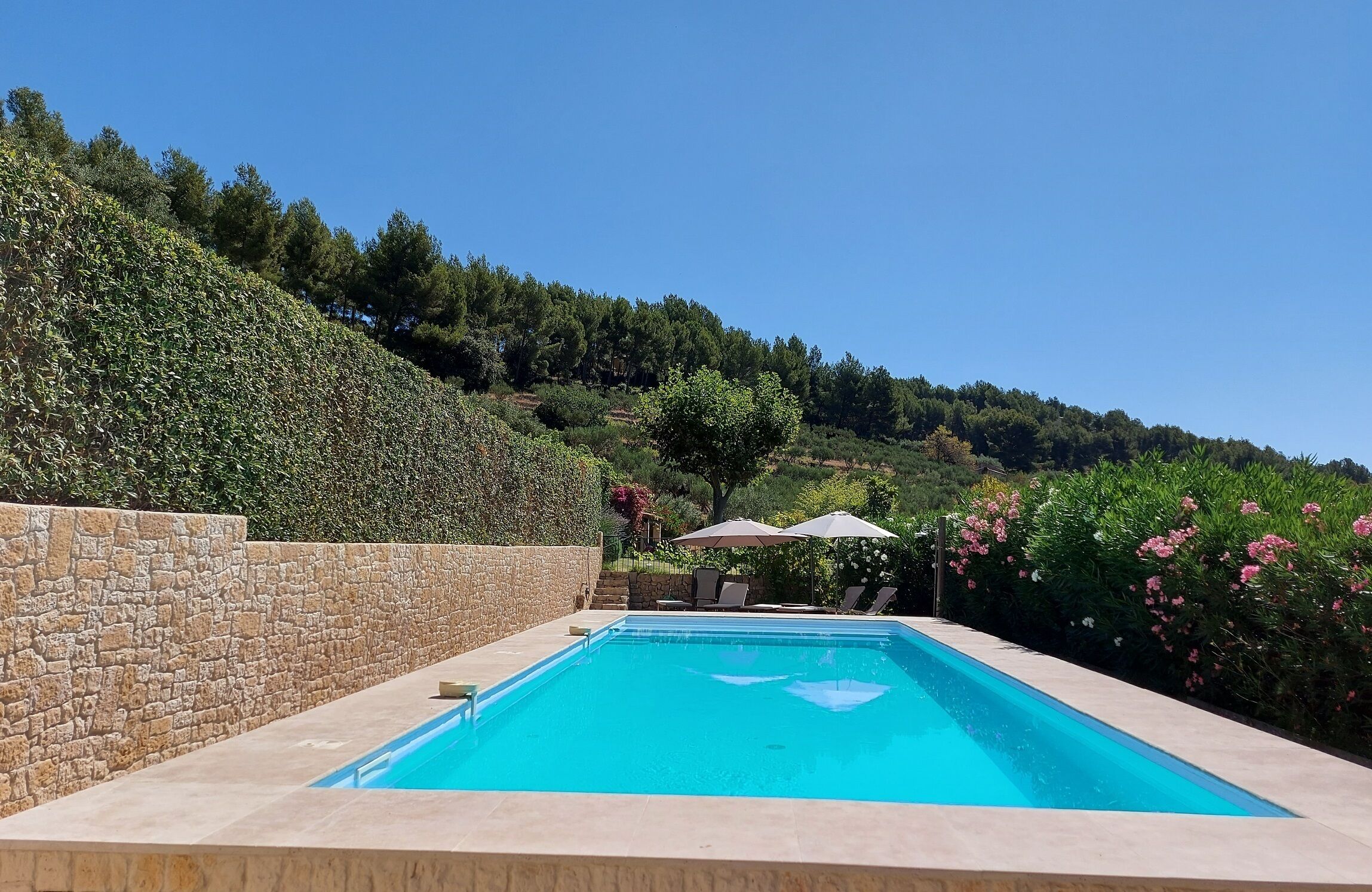 Piscine extérieure, piscine chauffée