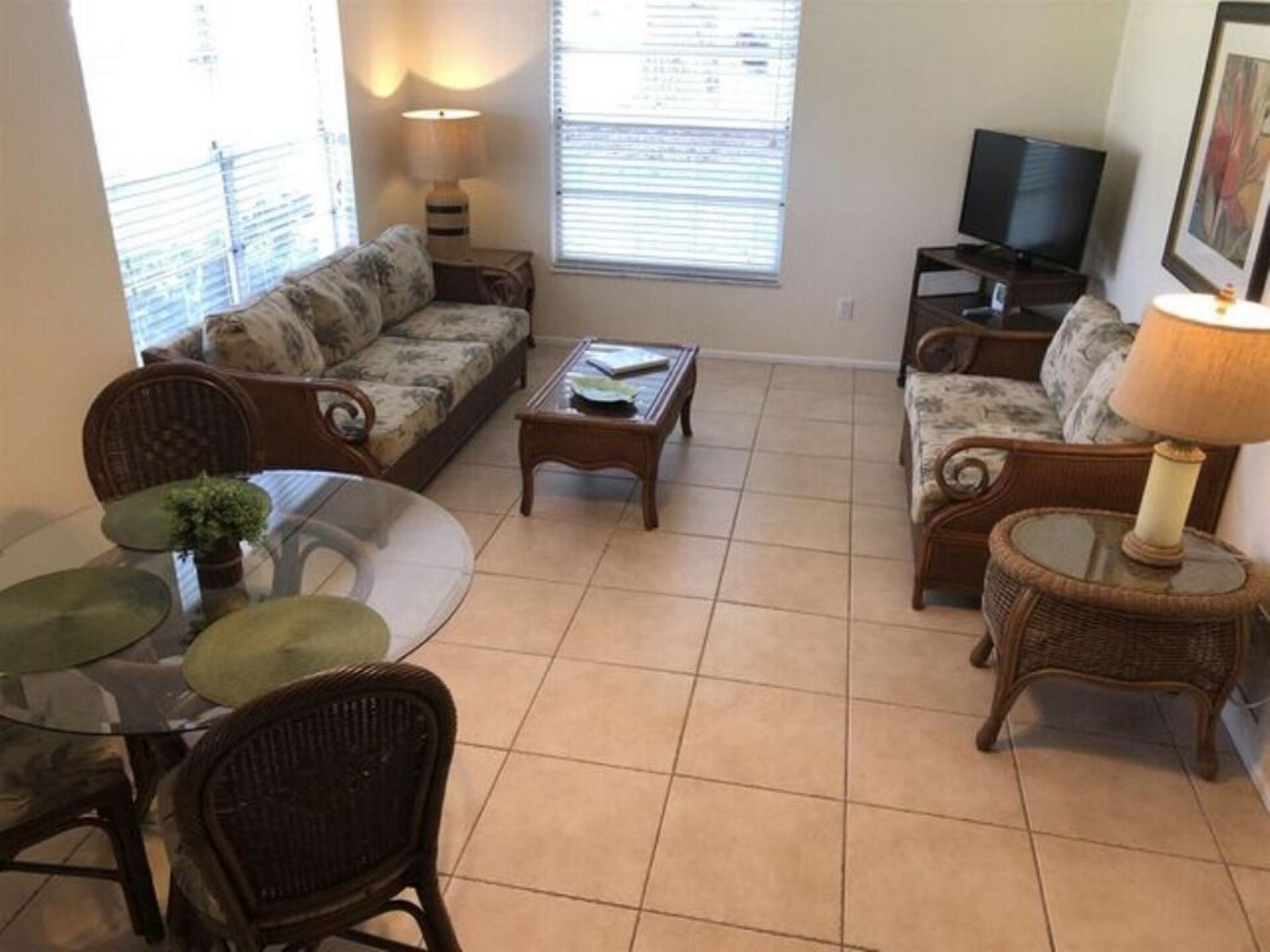 Areas Best Value - Private - Near All Attractions- Secure And Immaculately Clean - Venice, FL