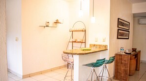 Deluxe Condo | In-room dining