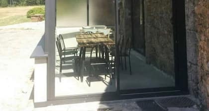 Gîte in the heart of the forest, with swimming pool and beautiful views!