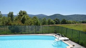 Ulkouima-allas, lämmitetty uima-allas