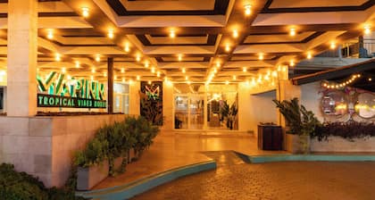 MARINN Tropical Vibes Hotel