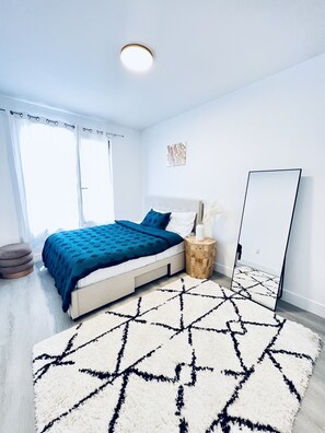 1 camera, ferro/asse da stiro, Wi-Fi gratuito, lenzuola