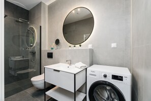 Douche, serviettes fournies