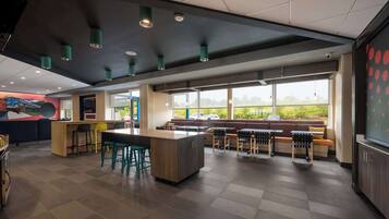 Desayuno buffet incluido todos los días