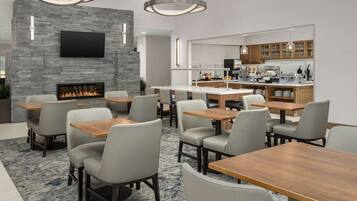 Gratis frukostbuffé varje dag