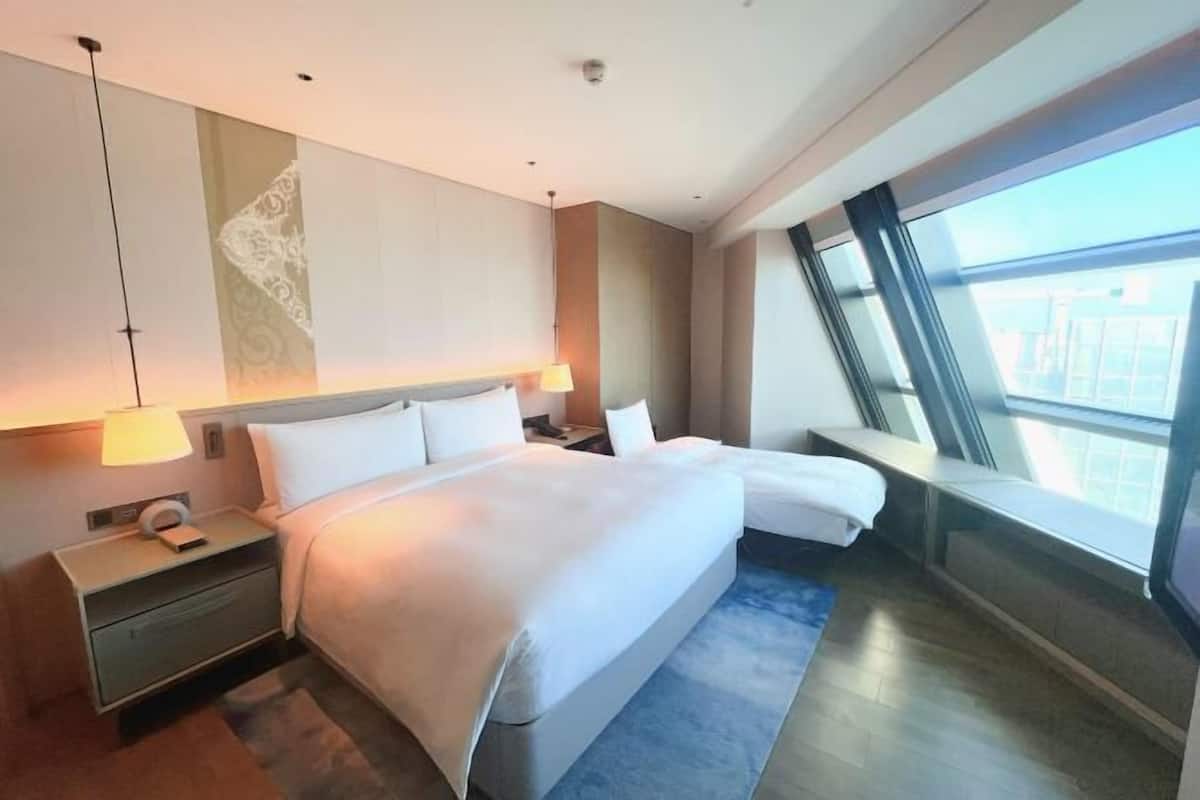 Minibar, coffres-forts dans les chambres