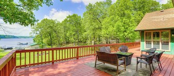 Large Lakefront Home | Pool, Hot Tub & Boat Dock