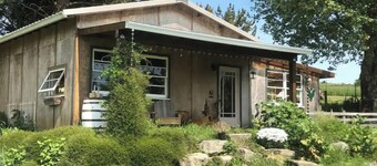 Once Upon A Cottage - Easy Portland Access