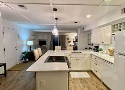 Experience the Edisto Lowcountry in Style
