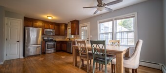 Cozy summer house 4 bed & 2 baths - Weekly rental