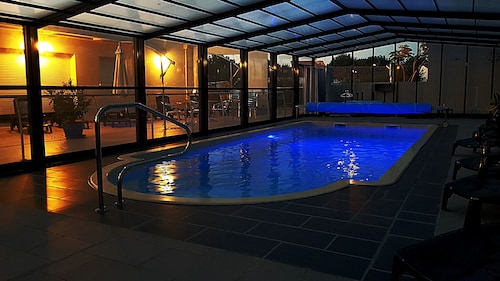 200m de l'océan, villa "Louvois" dans résidence avec piscine ..: Les Thalassiles